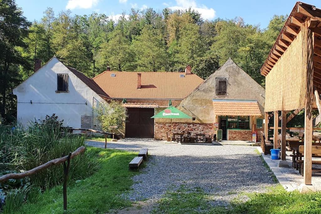 Apartmany Stara Pradelna Novy Dvur Luaran gambar