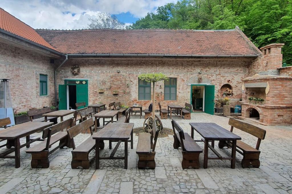 Apartmany Stara Pradelna Novy Dvur Luaran gambar